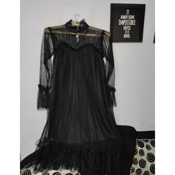Black net full sleeve midi dress - Picture 4 of 6